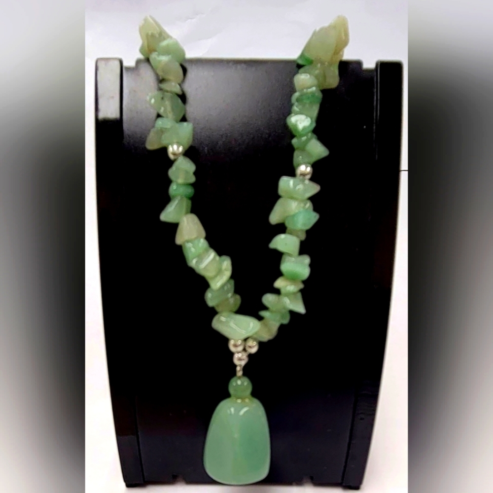Chip Necklace- Faux Jade